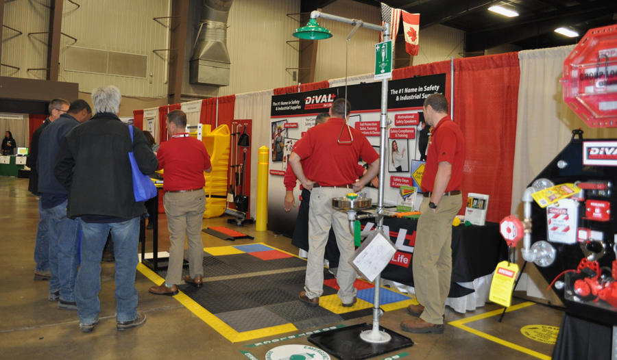 DSC_0121 DiVal Safety.jpg WNY Facilities Management Expo